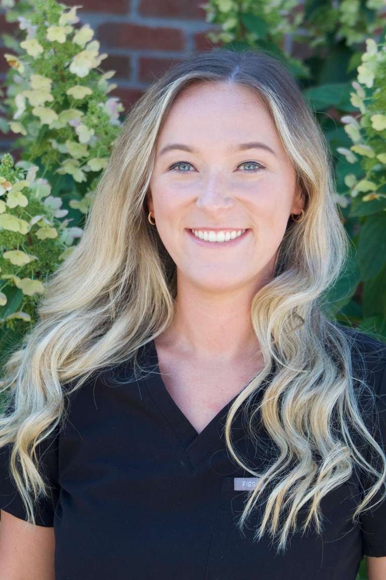 Abigail Arnold - Dental Assistant