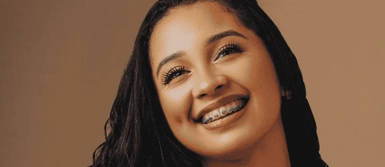 braces vs Invisalign for adults