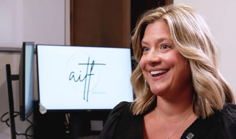 jamie-reinhart-thumbnail